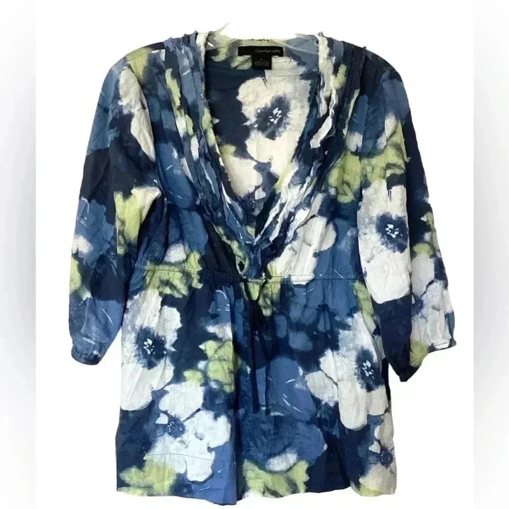 Calvin Klein Jeans V neck ruffles 3/4 Sleeve Blue & green, white Blouse Size M